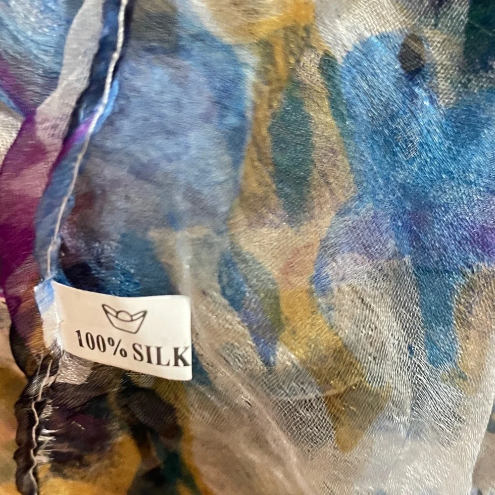 FLORAL SILK SHAWL